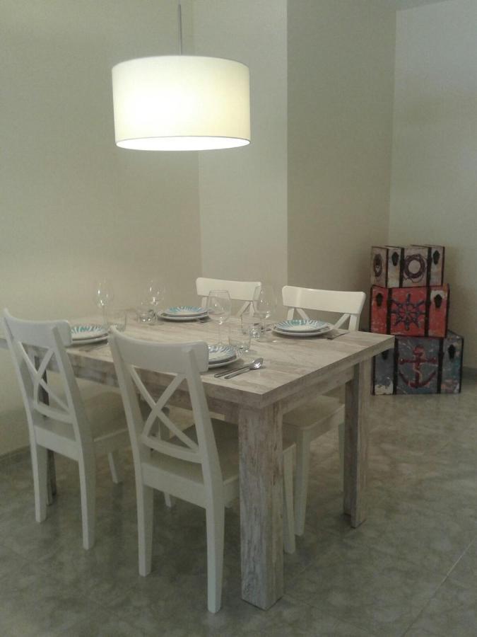 Bonito Apartamento En Primerla Linea De Playa Dénia Eksteriør billede