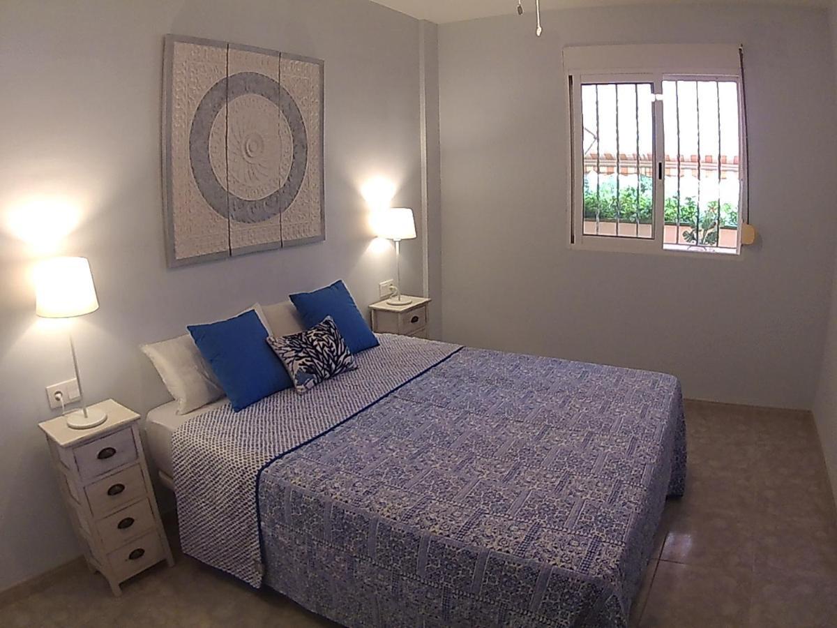 Bonito Apartamento En Primerla Linea De Playa Dénia Eksteriør billede